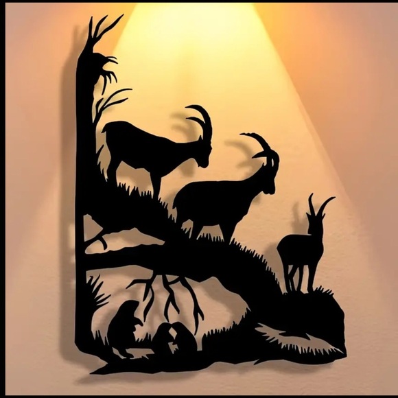 Other - Black Metal Wall Art Decor